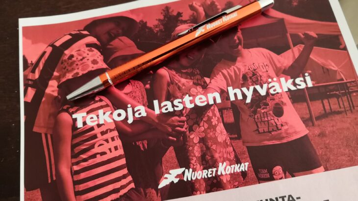 Nuorten Kotkien esite puoluekokoukseen