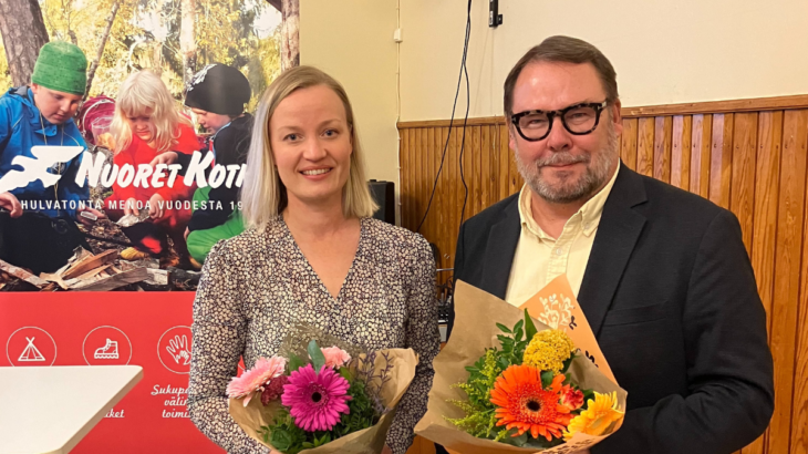 Helena Marttila ja Reijo Paananen Tarmon talon juhlasalissa